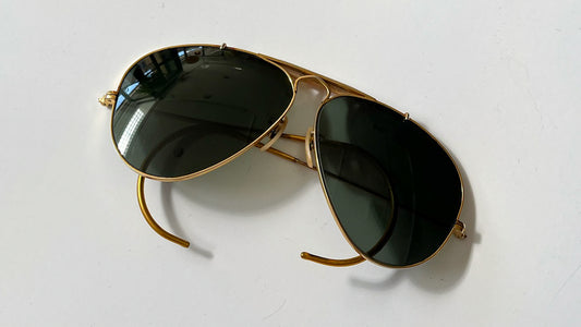 1998 Vintage Ray-Ban Gold Rimmed Aviator Sunglasses Made in USA by Bausch & Lomb