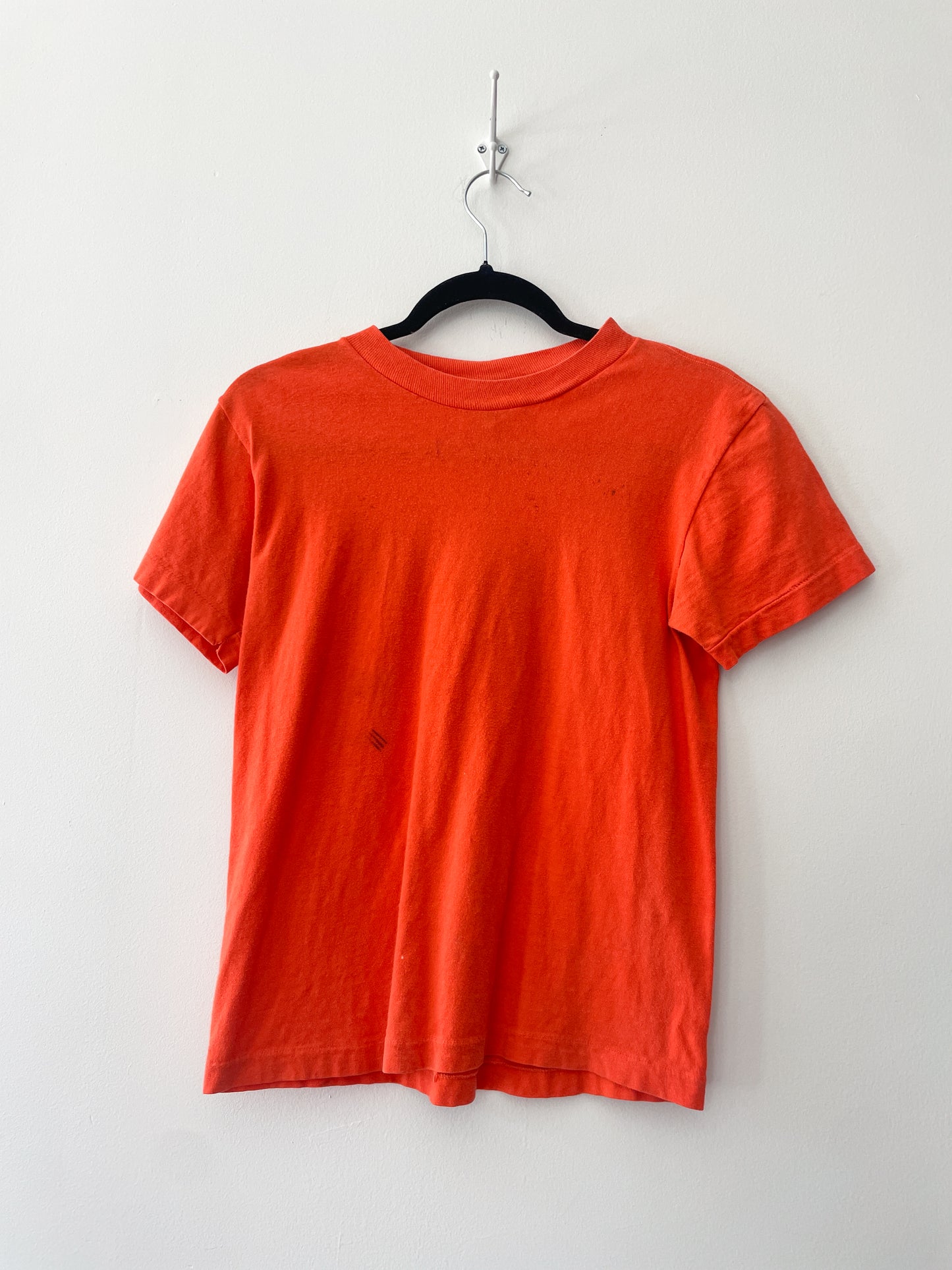 1980s Vintage Spike's Place San Luis Obispo Thrashed Tee Shirt