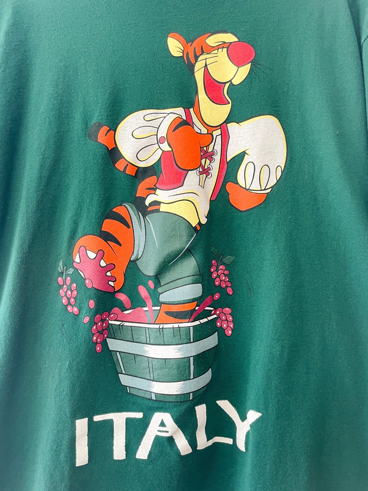 1990s Vintage Tigger Italy Wine Making Epcot Tee Shirt