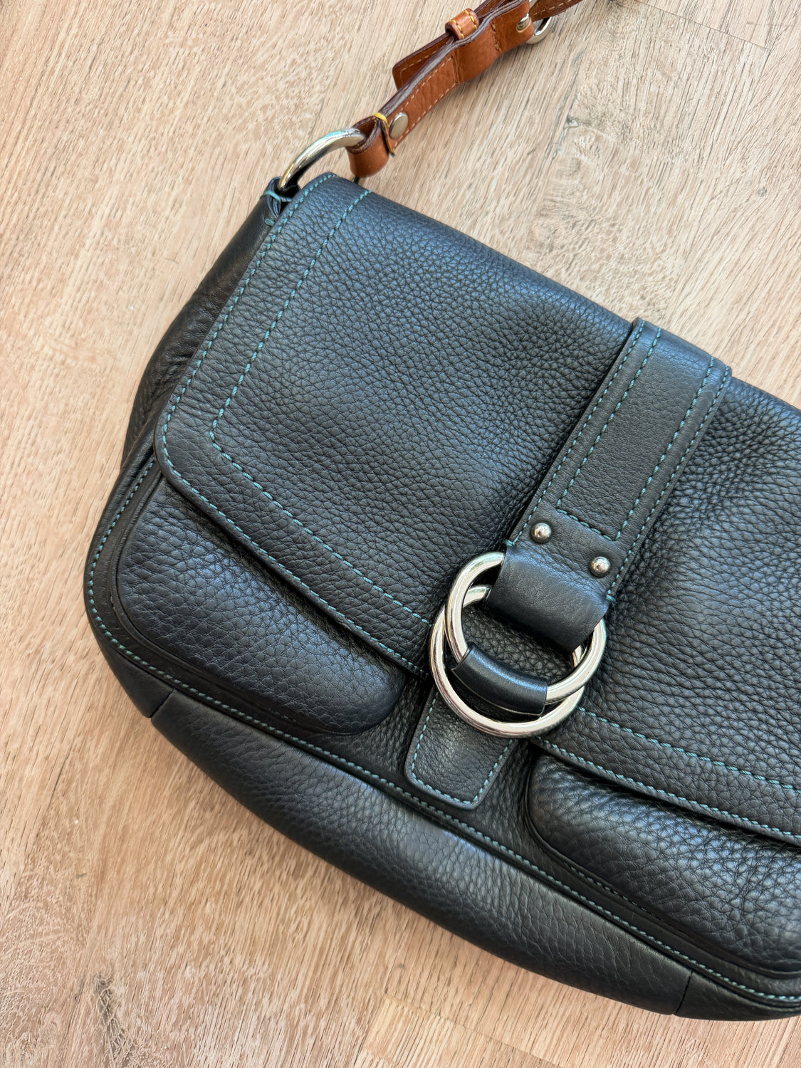 Y2K 2000s Vintage COACH Chelsea Pebbled Leather Soho Shoulder Bag