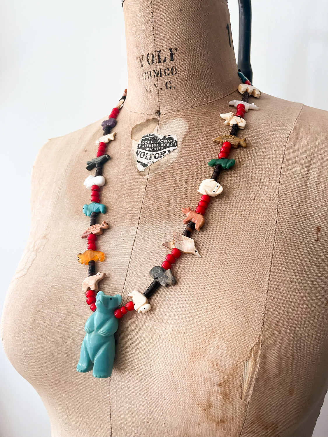 1970s Vintage Bear Totem Fetish Necklace Turquoise Zuni Native American