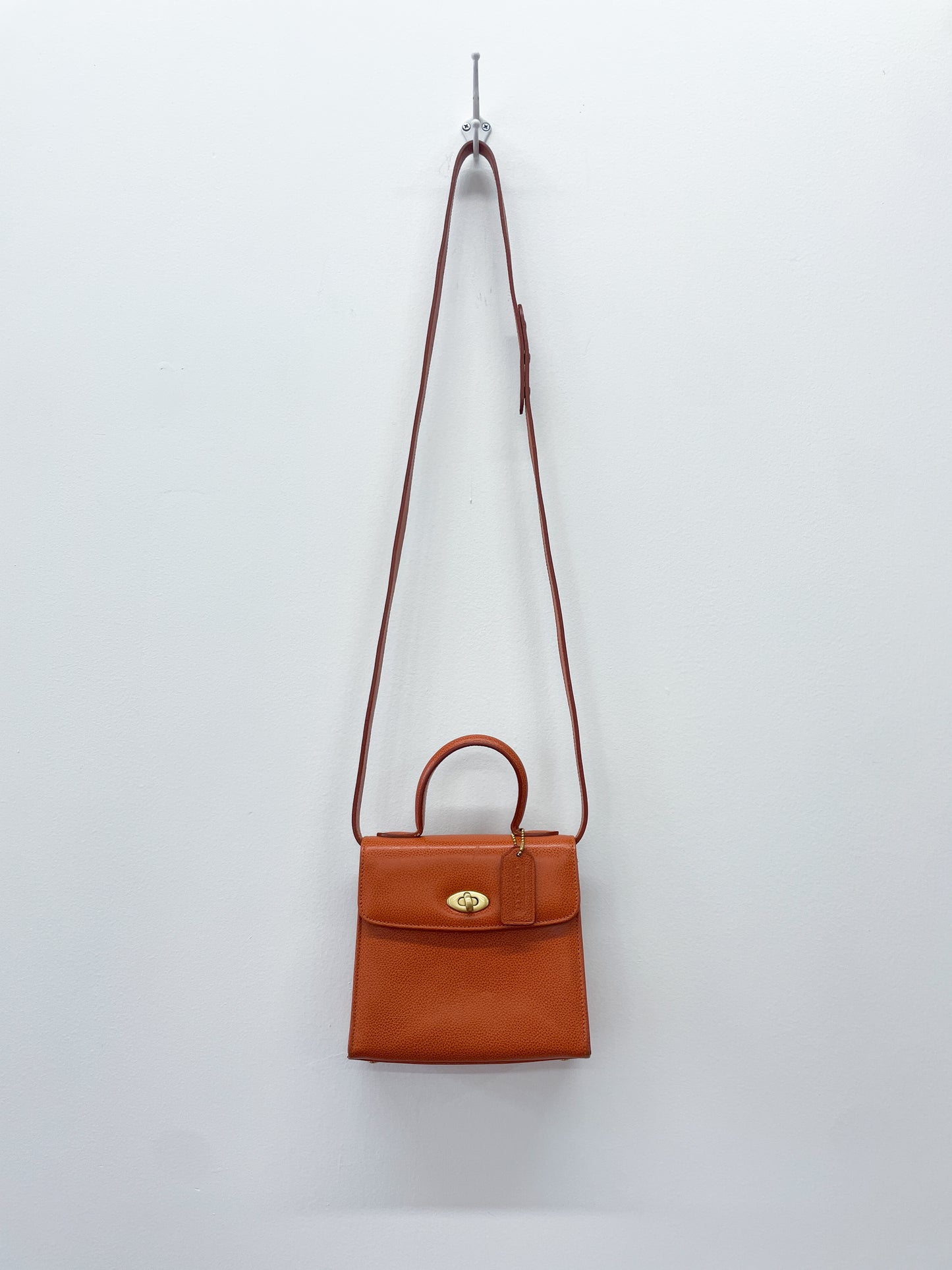 1995 Vintage COACH Gracie Bag British Tan Pebble Leather Authentic Original Crossbody Purse Style 4413 1990s