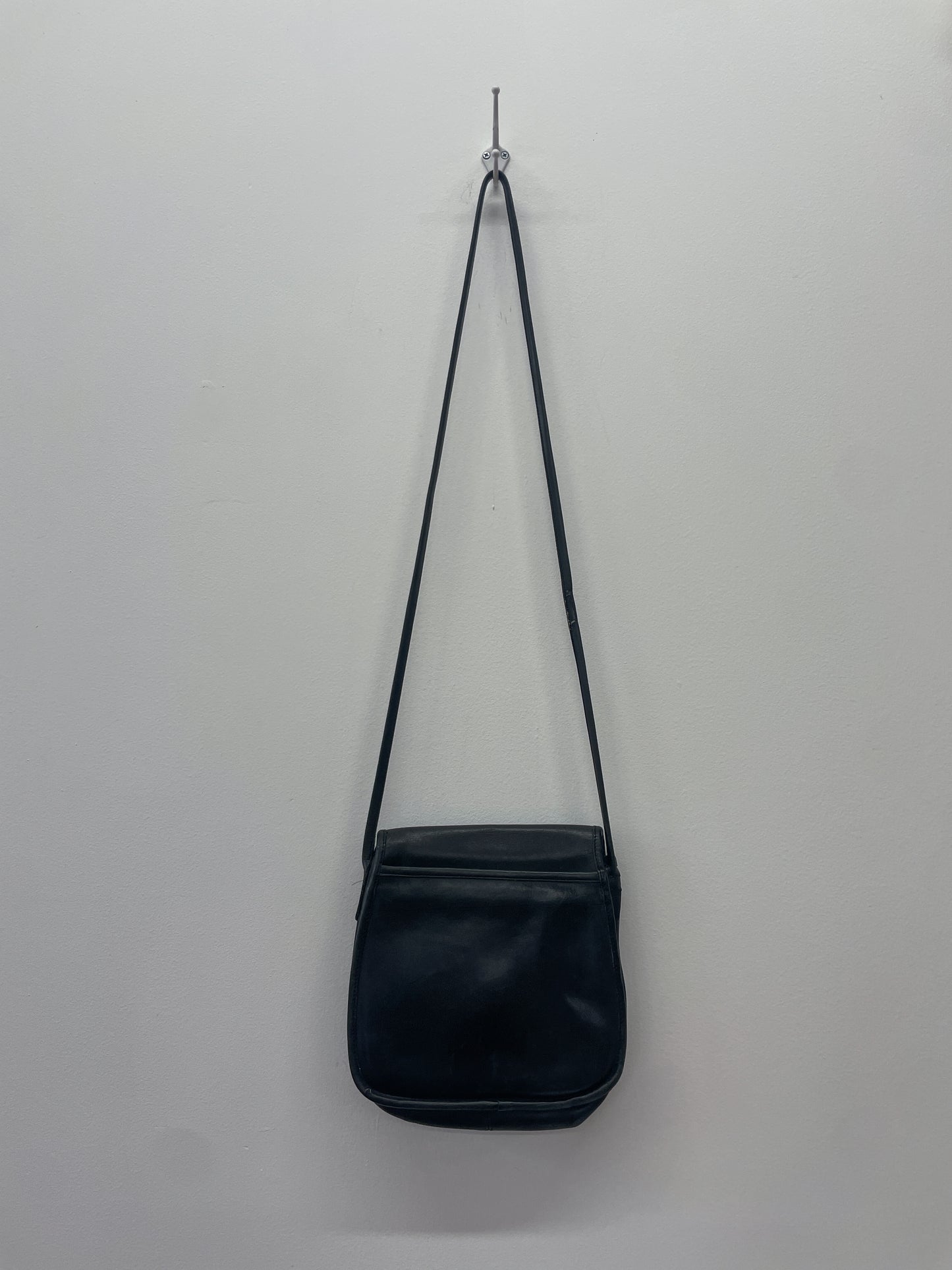 1980s Vintage COACH Lindsay Black Crossbody Purse Authentic Original Style 3046