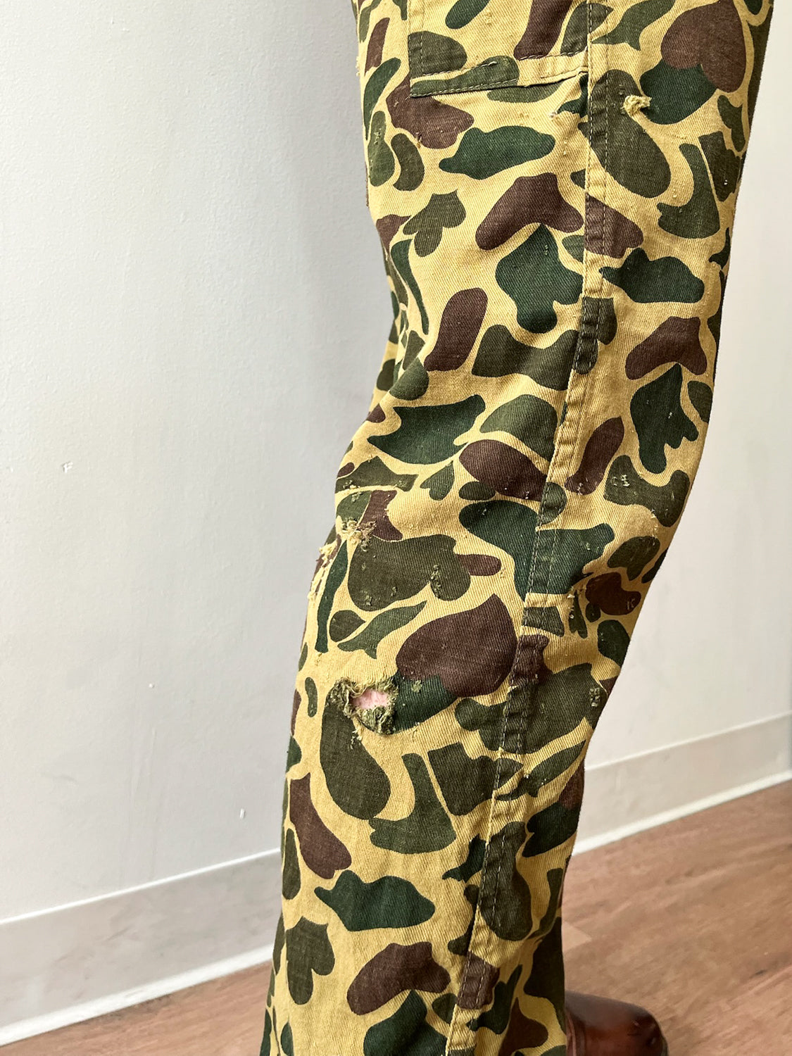 1970s Vintage Thrashed Cotton Duck Hunter Camouflage Jumpsuit Coveralls