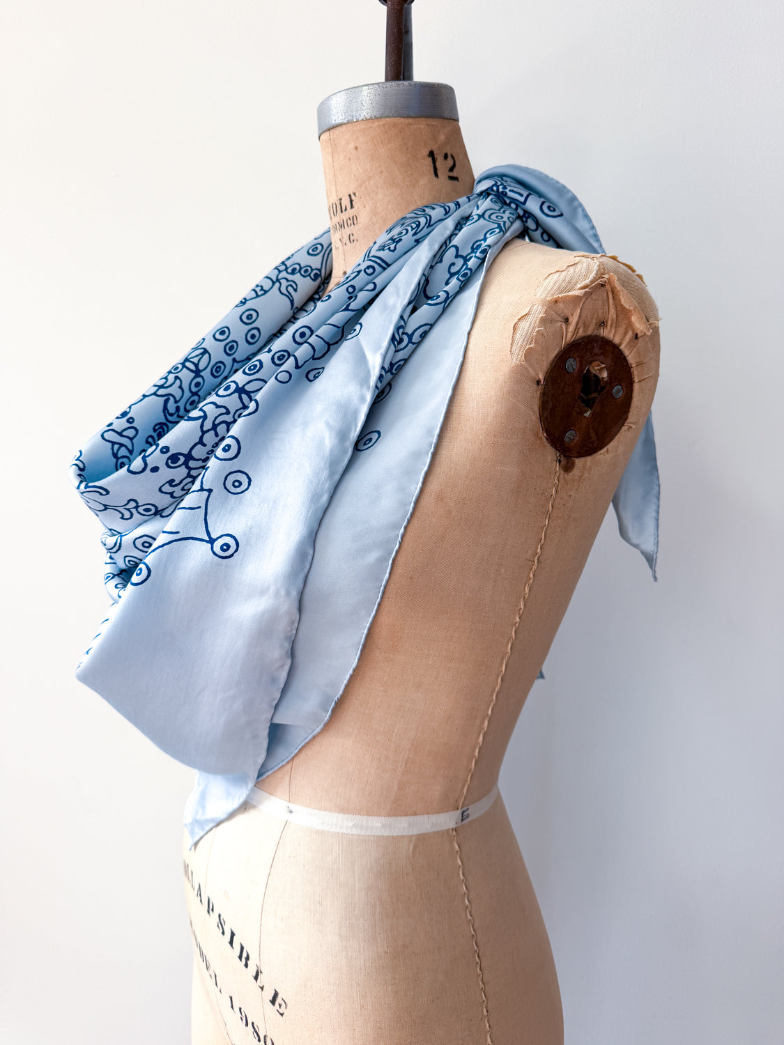 1970s Vintage Blue Under The Sea Silk Print Scarf Huge XL 46" x 46"