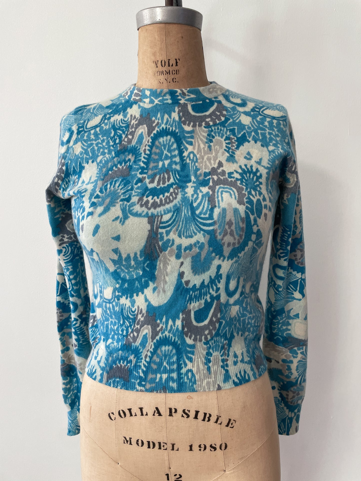 1950s Vintage Pringle of Scotland Pure 100% Cashmere Blue Sweater