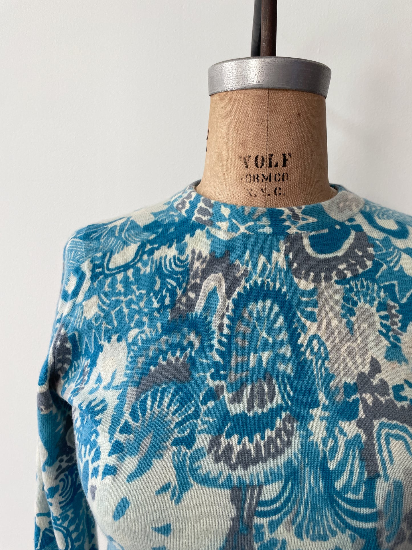 1950s Vintage Pringle of Scotland Pure 100% Cashmere Blue Sweater