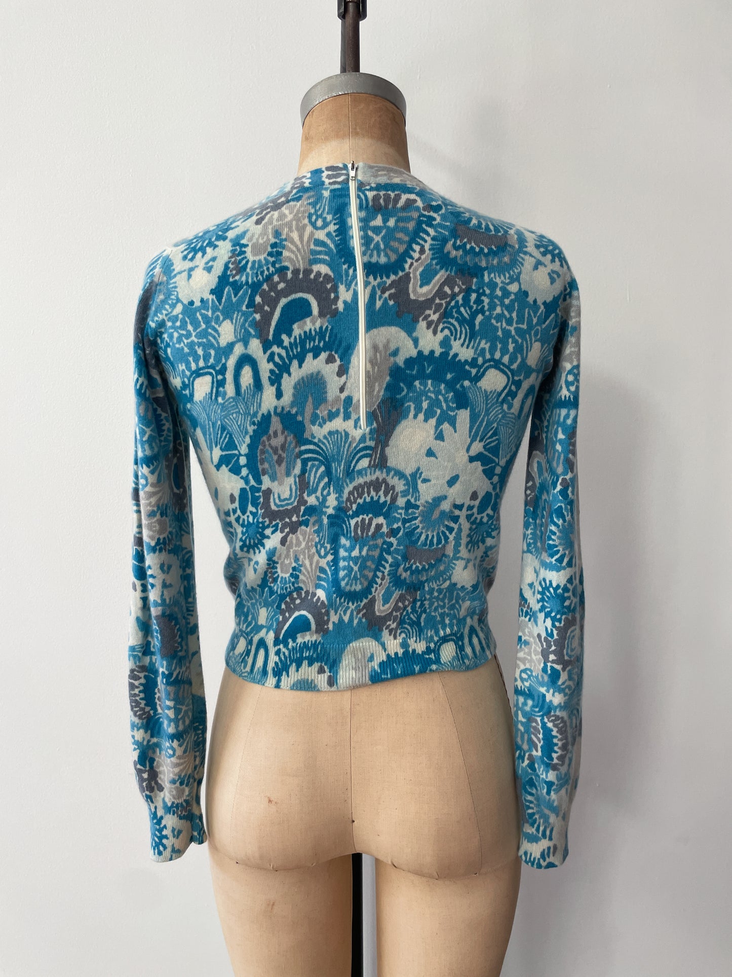 1950s Vintage Pringle of Scotland Pure 100% Cashmere Blue Sweater