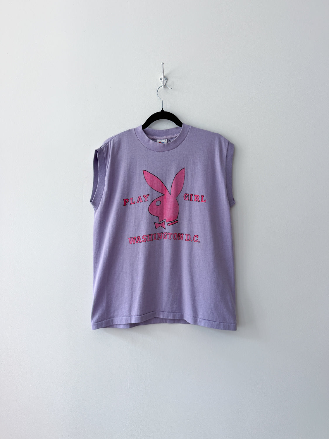 1980s Vintage USA Made Playgirl Playboy Bunny Washington D.C. Purple Sleeveless Muscle Tank T-shirt