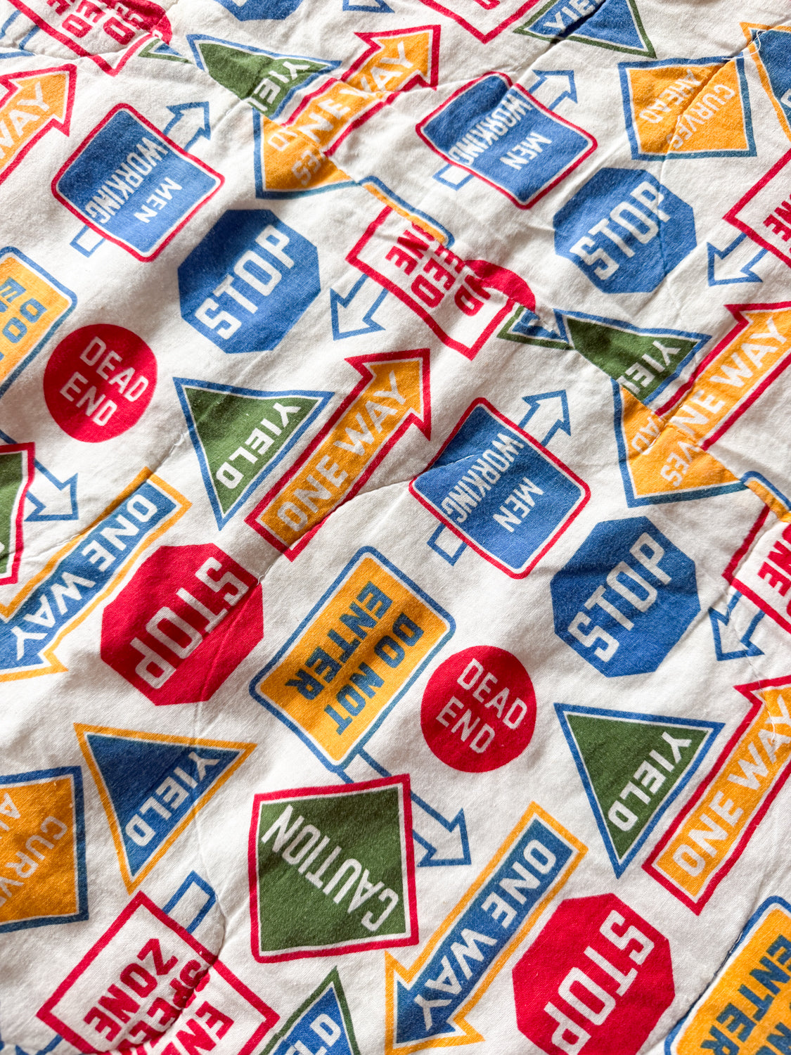 1960s Vintage SIGNS SIGNS SIGNS! Mod Primary Colors Sleeping Bag with Original Bag