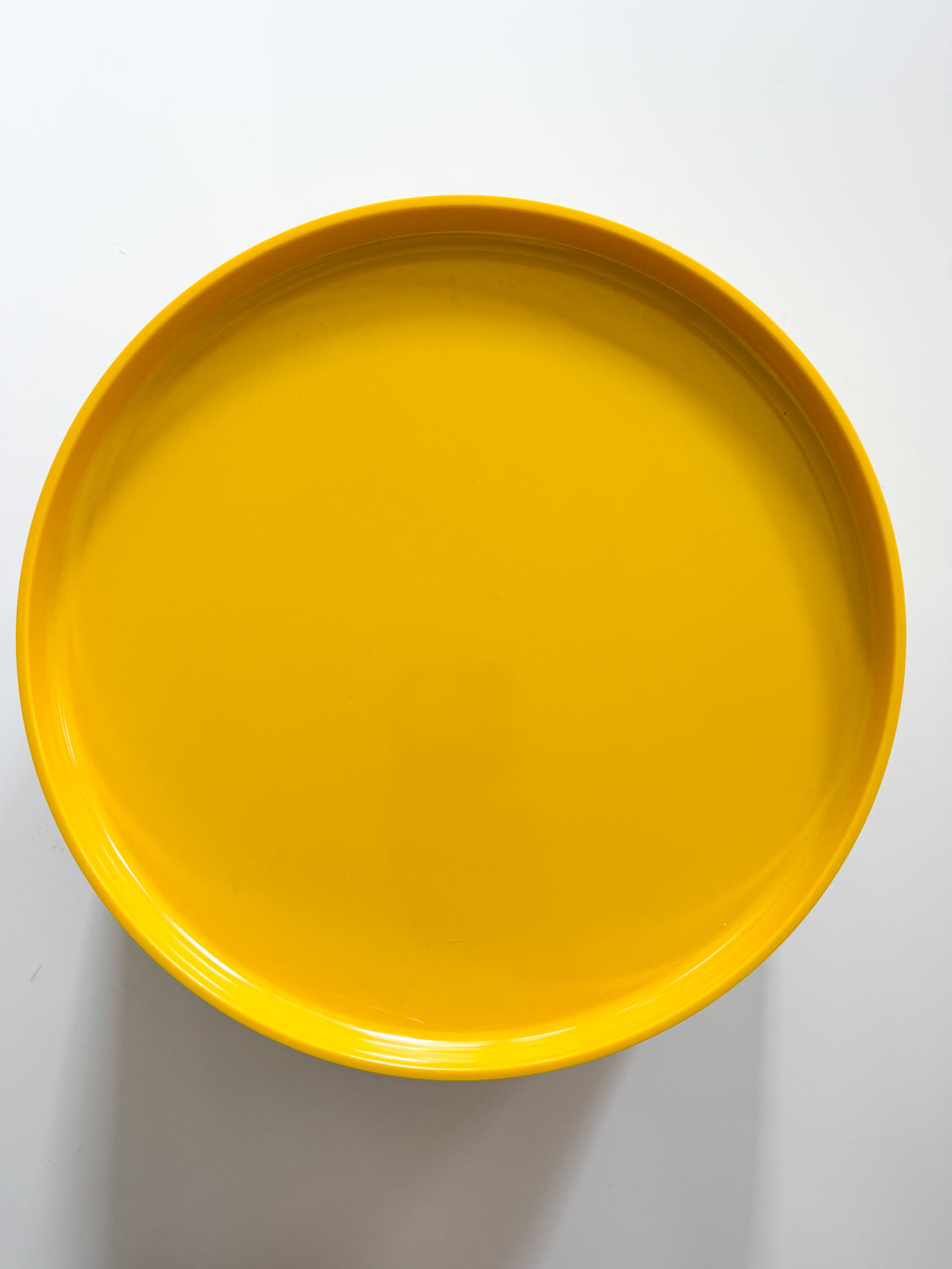 1970s Vintage 10" Yellow Melamine Dinner "Maxplates" by Heller; Massimo Vignelli - Designer