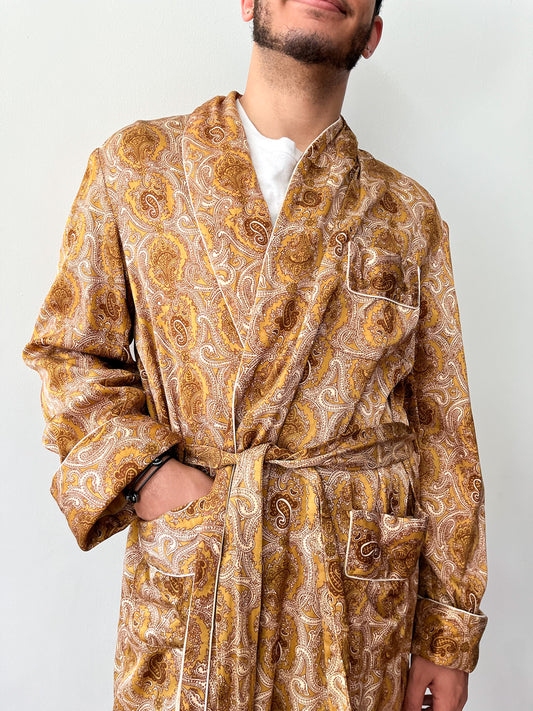 1960s Vintage Yellow Paisley Lined Multi-Pocket Robe