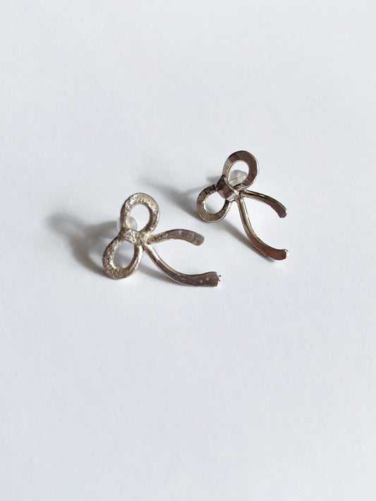 Bow Earrings | Trinity Barbara