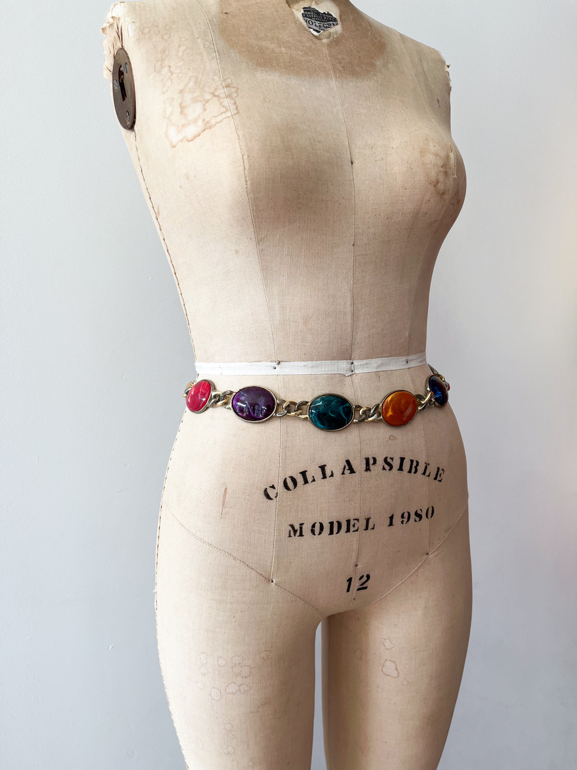 1990s Vintage Chunky Gold Tone Colorful Chain Belt