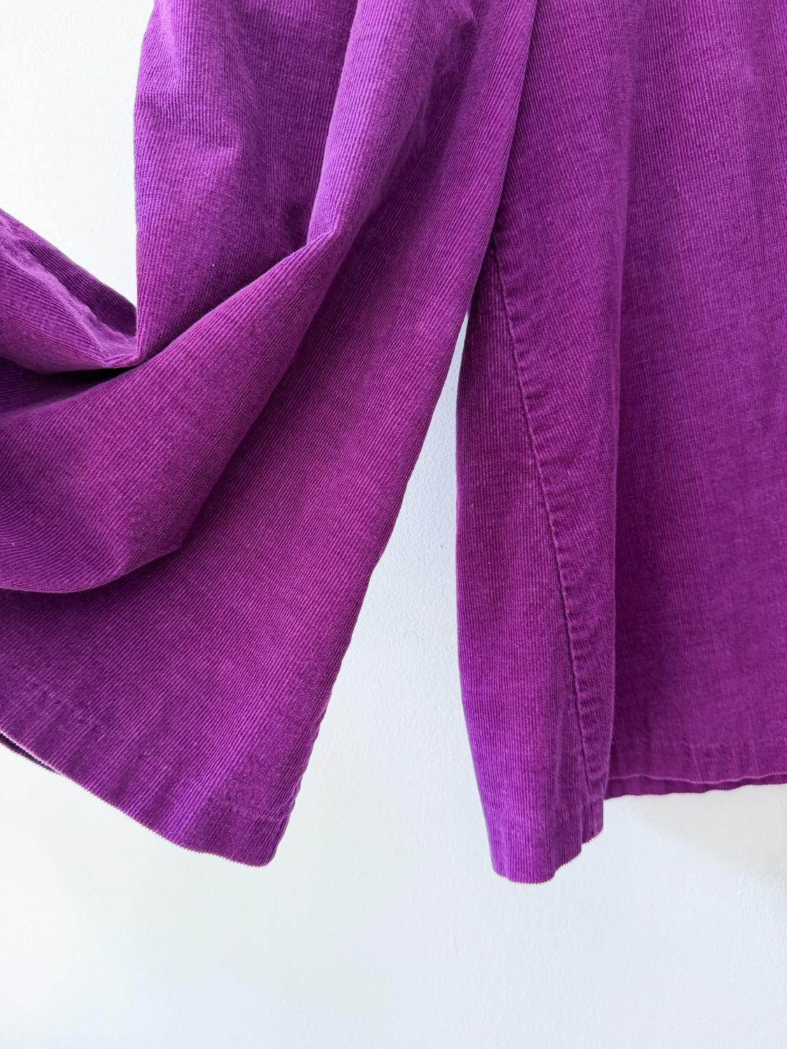 1970s High Waisted Purple Corduroy Gaucho Pants