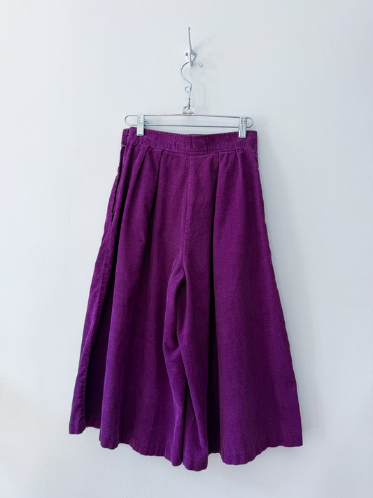 1970s High Waisted Purple Corduroy Gaucho Pants