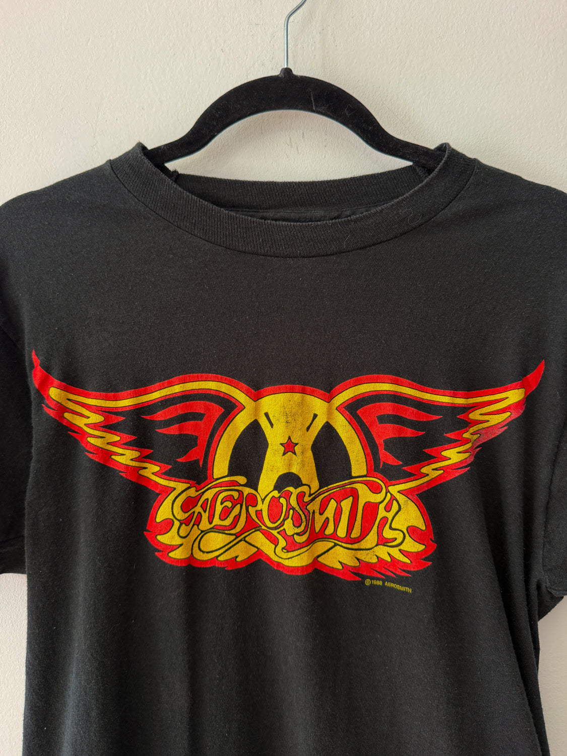 1988 Vintage Aerosmith Walk This Way Logo Concert Tour T-Shirt 1980s