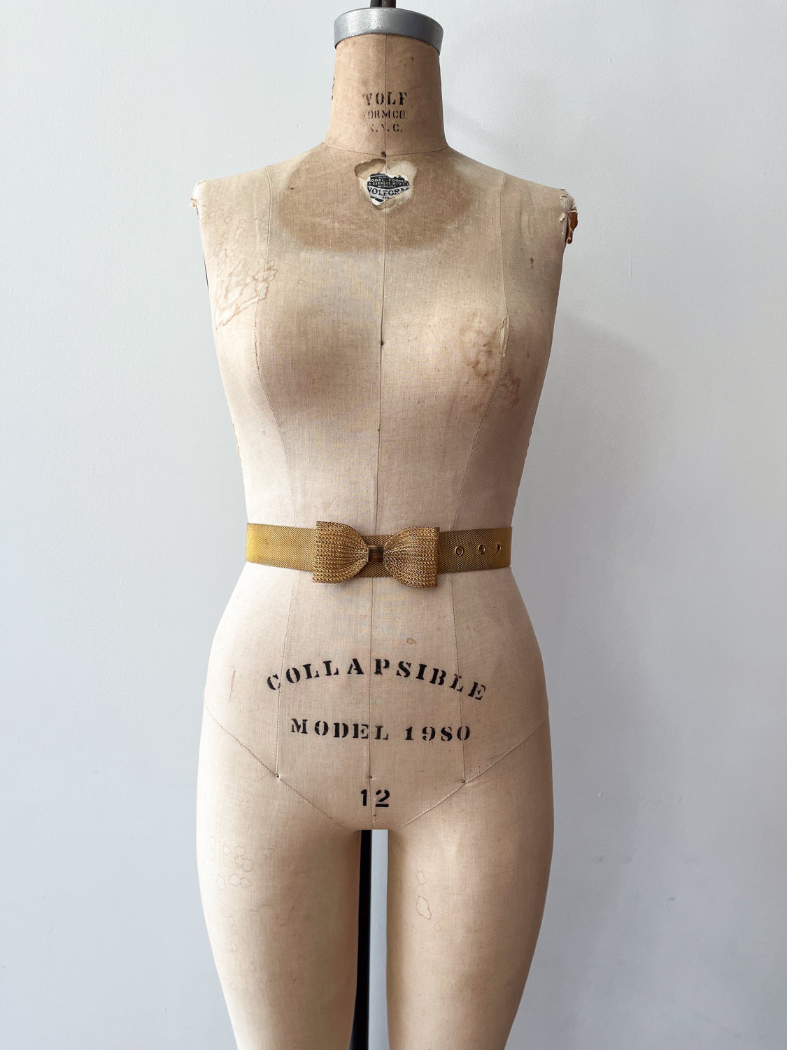 1980s Vintage Gold Tone Big Bow Metal Belt