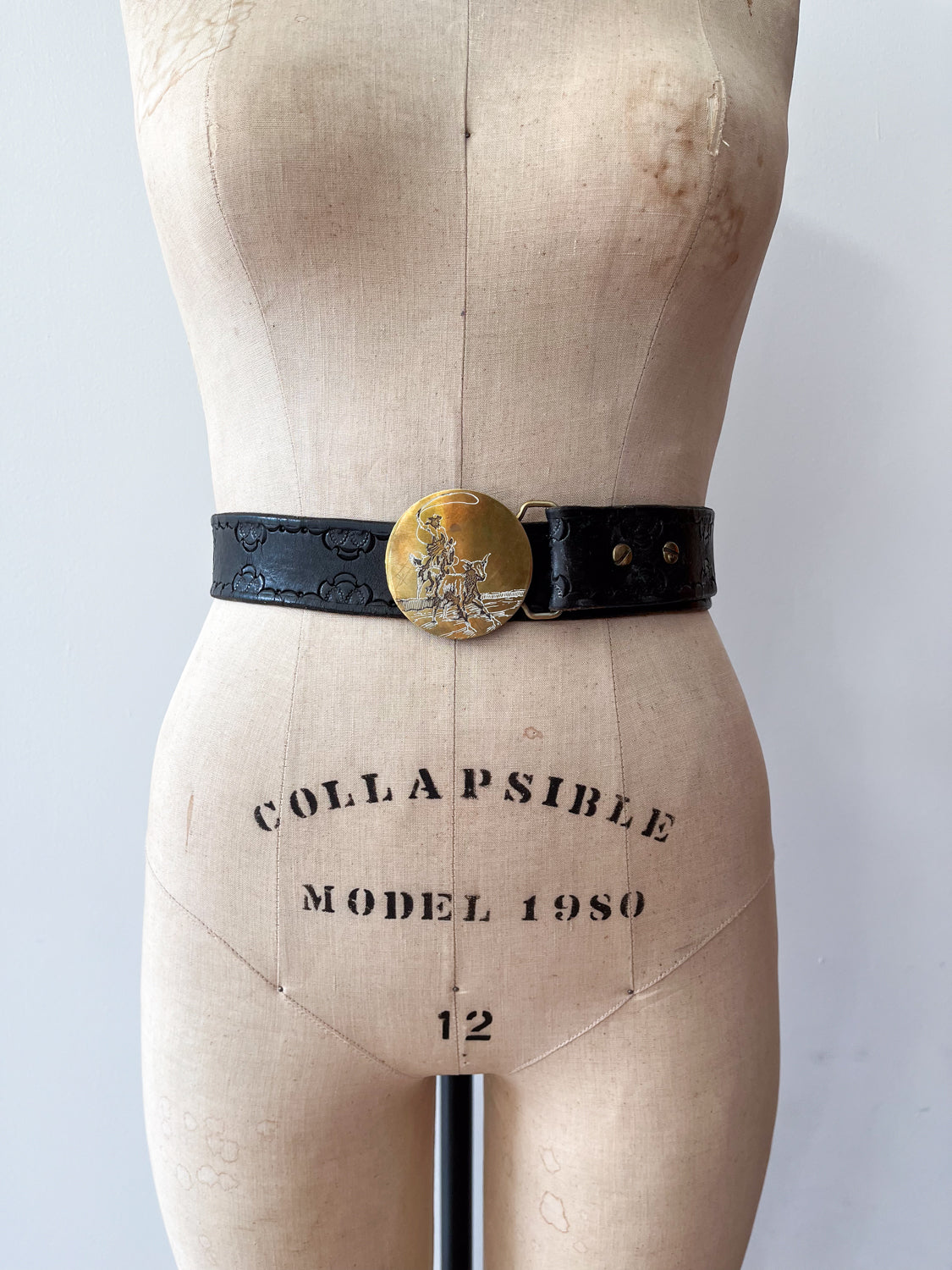 1970s Vintage USA Made Brass Cowboy Western Scene Leather Belt by Oden