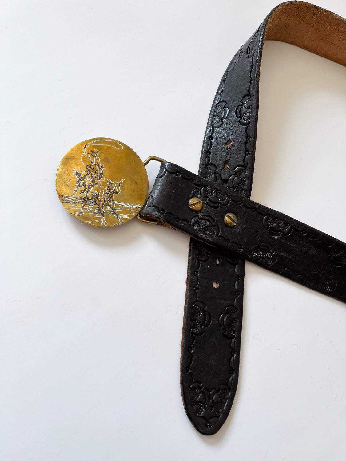 1970s Vintage USA Made Brass Cowboy Western Scene Leather Belt by Oden