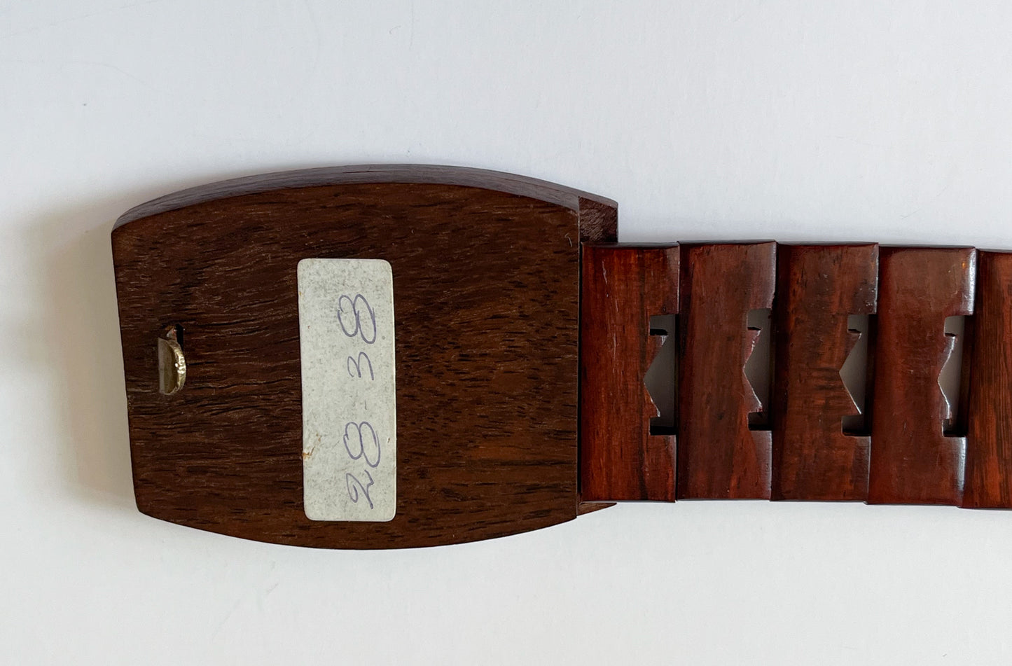 1970s Vintage MCM Adjustable Wooden Diamond Pattern Buckle Belt