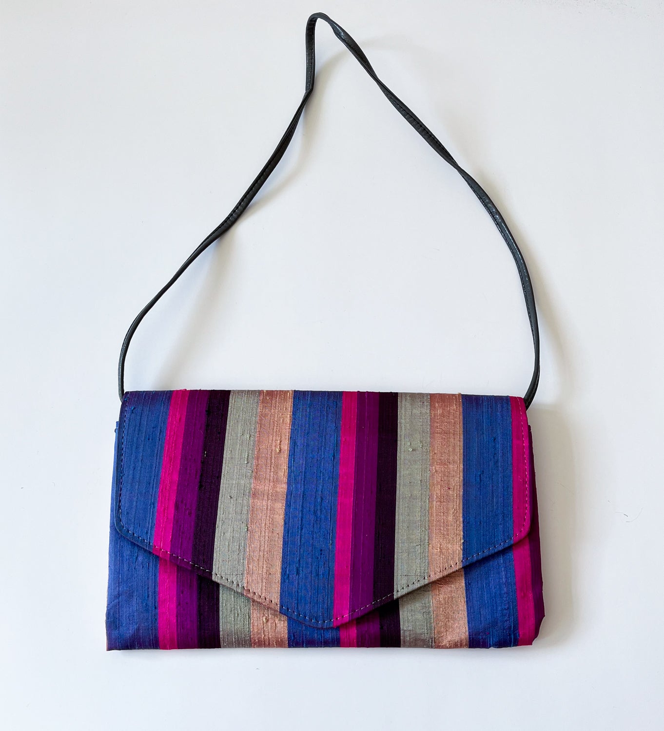1980s Vintage Colorful Raw Silk Striped Snap Purse Clutch