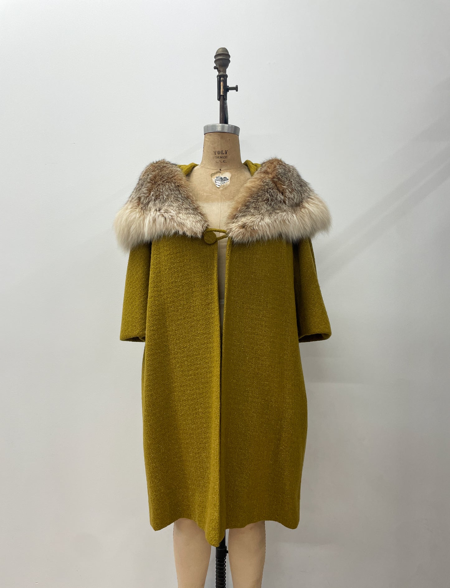 1950s Vintage Stunning Chartreuse Wool & Silk Lined Fox Fur Trim Swing Coat