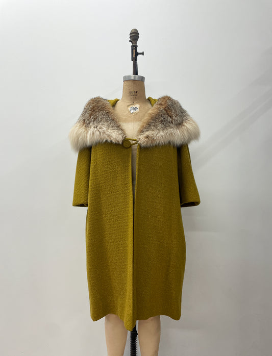 1950s Vintage Stunning Chartreuse Wool & Silk Lined Fox Fur Trim Swing Coat