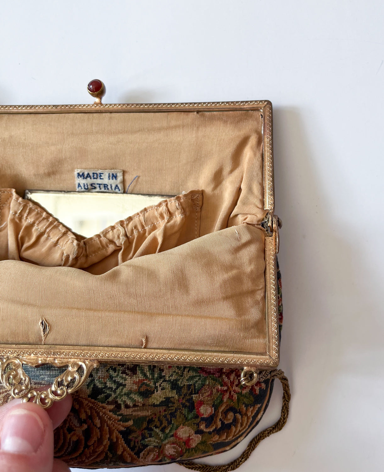 1940s - 1950s Scenic Needlepoint Handbag Made in Austria