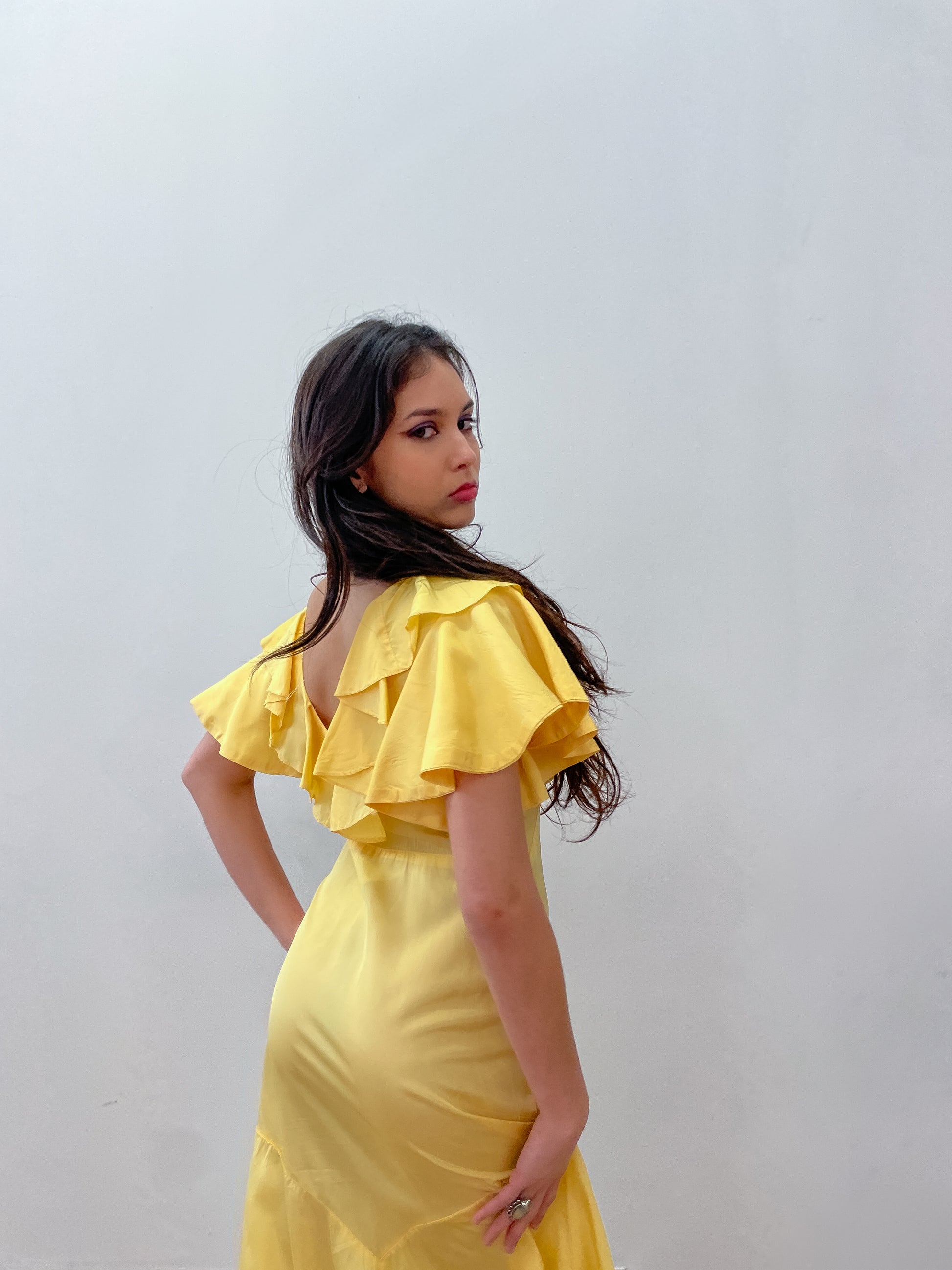 1930s Vintage Antique Buttercup Yellow Flutter Sleeve Bias Cut Crepe R – The Getup Vintage
