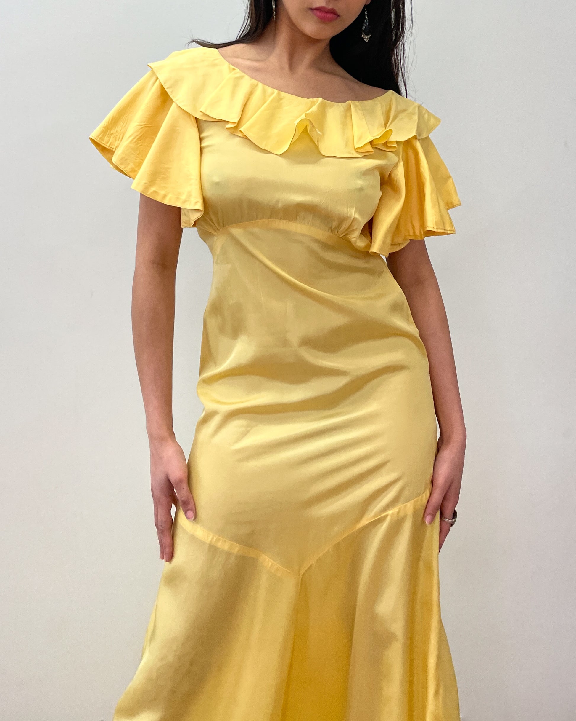 1930s Vintage Antique Buttercup Yellow Flutter Sleeve Bias Cut Crepe Rayon Gown Dress 1930s Vintage Antique Buttercup Yellow Flutter Sleeve Bias Cut Crepe Rayon Gown Dress