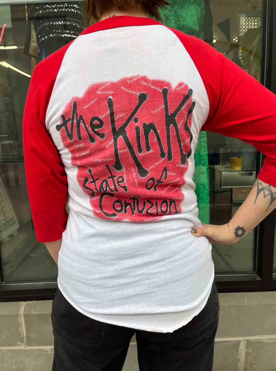 1983 Vintage The Kinks State of Confusion Original Authentic Raglan 1980s Tour T-Shirt