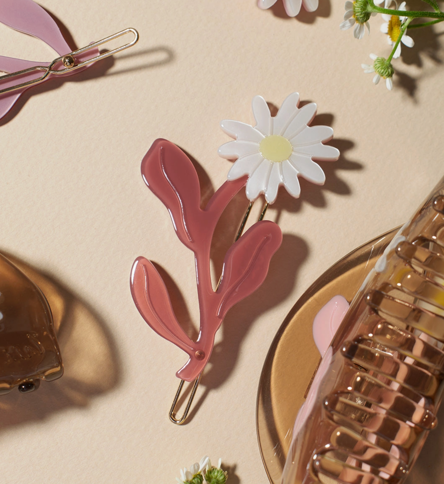 Marguerite Daisy Barrette Set | Winona Irene