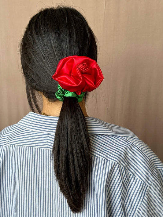 Rosette Scrunchie | Room Shop