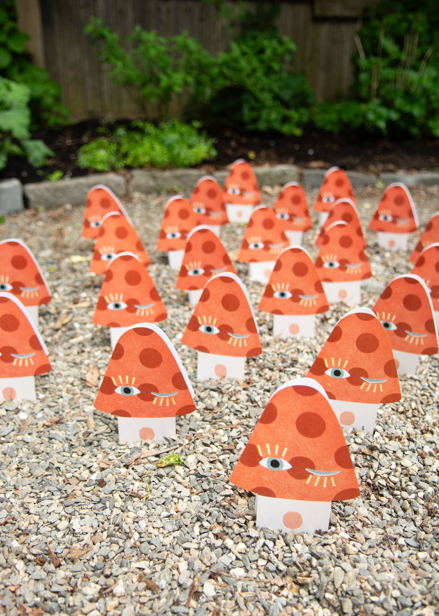 Mushroom Blink Sticker | Isatopia